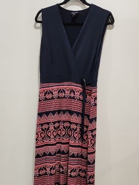 Enfocus Studio Navy and Coral Sleeveless Wrap Top Maxi Dress